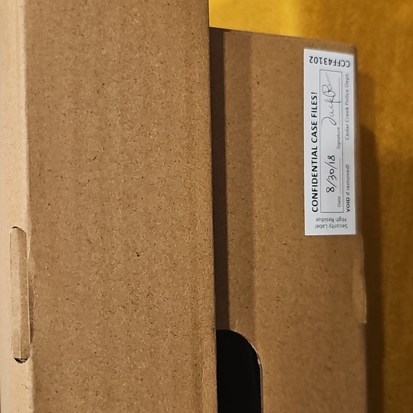 Cold Case VR - The Case Of The Fatal Follower Murder Mystery Game NIB - Picture 3 of 5